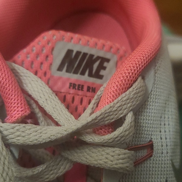 Nike Free RN 2017 - Picture 4 of 6